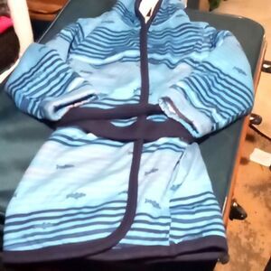 Hooded robe